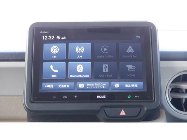 N BOX(ホンダ)の車両写真