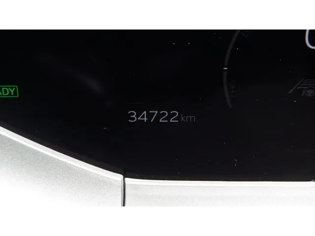 プリウス（トヨタ）の車両写真