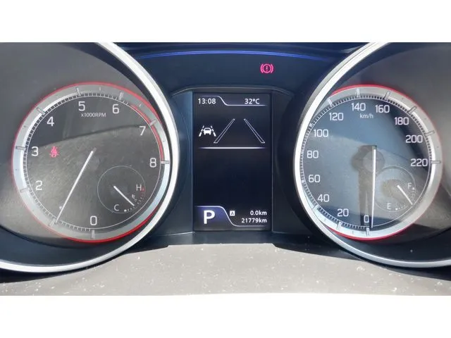 スイフト(スズキ)の車両写真