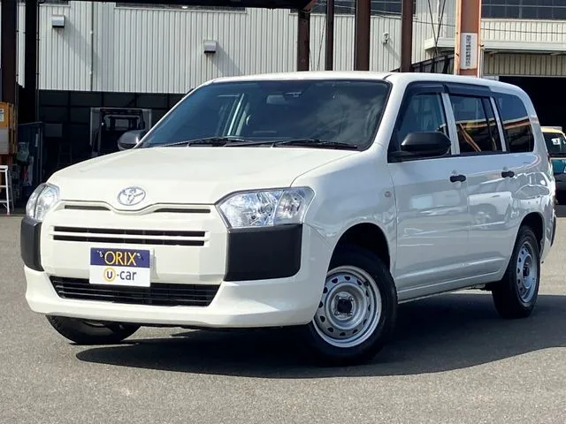 トヨタ プロボックスバン 4WD
