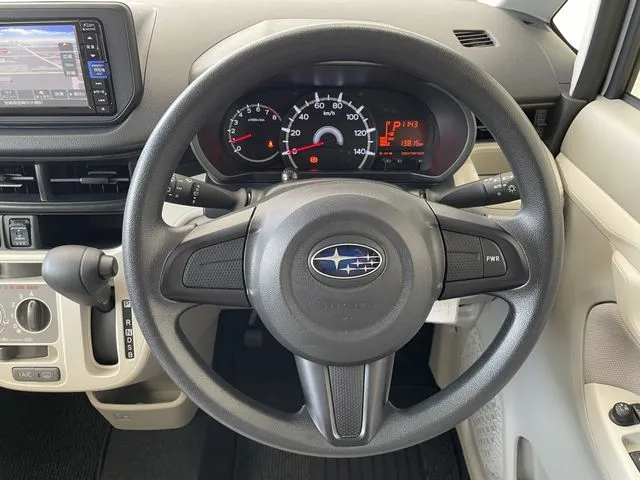 ステラ(スバル)の車両写真