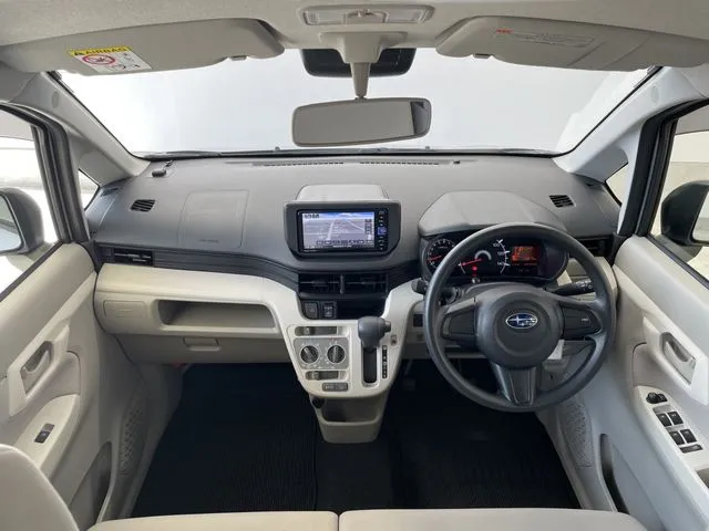 ステラ(スバル)の車両写真