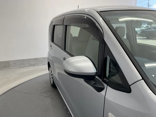 ステラ(スバル)の車両写真