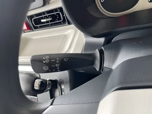 ムーヴ　キャンバス（ダイハツ）の車両写真