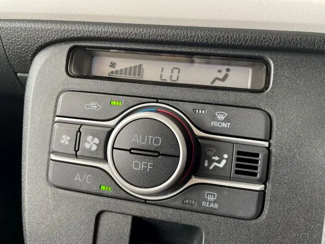 ムーヴ　キャンバス（ダイハツ）の車両写真