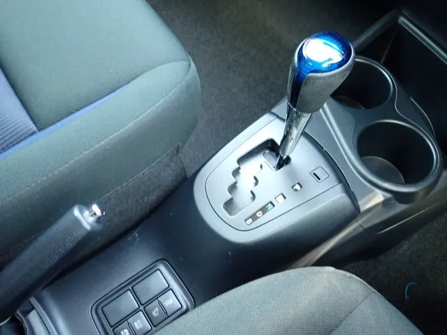 アクア（トヨタ）の車両写真