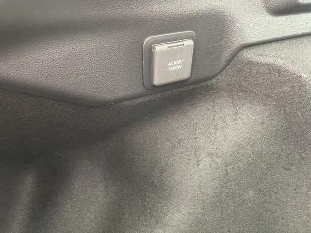 プリウス(トヨタ)の車両写真