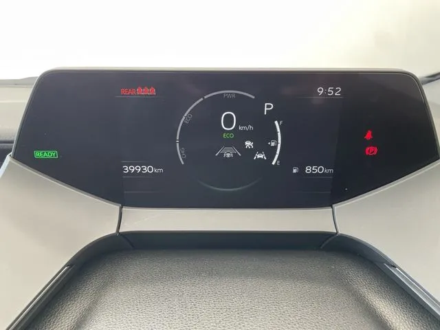 プリウス(トヨタ)の車両写真