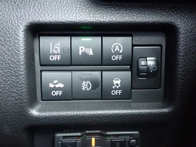 ハスラー 4WD(スズキ)の車両写真