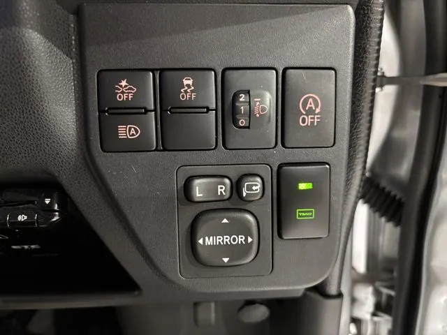 ピクシス バン 4WD(トヨタ)の車両写真