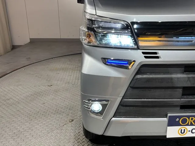 ピクシス バン 4WD(トヨタ)の車両写真