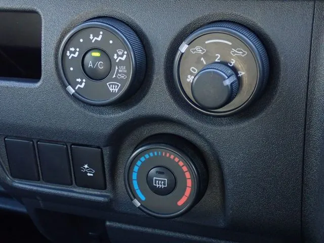 トヨタ　ハイエースバン　１．１５ｔ　２ＷＤ