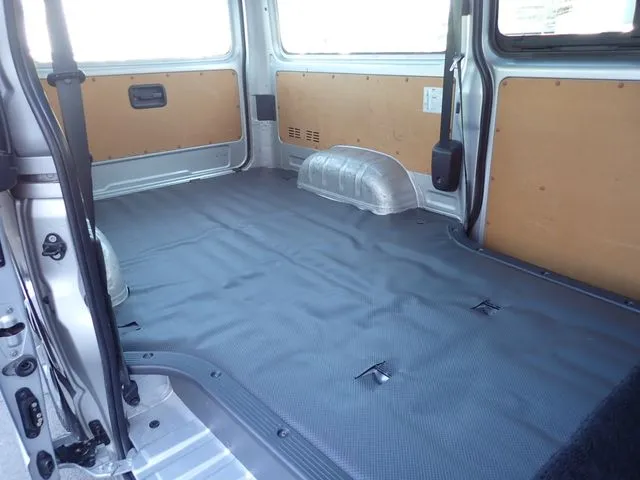 トヨタ　ハイエースバン　１．１５ｔ　２ＷＤ
