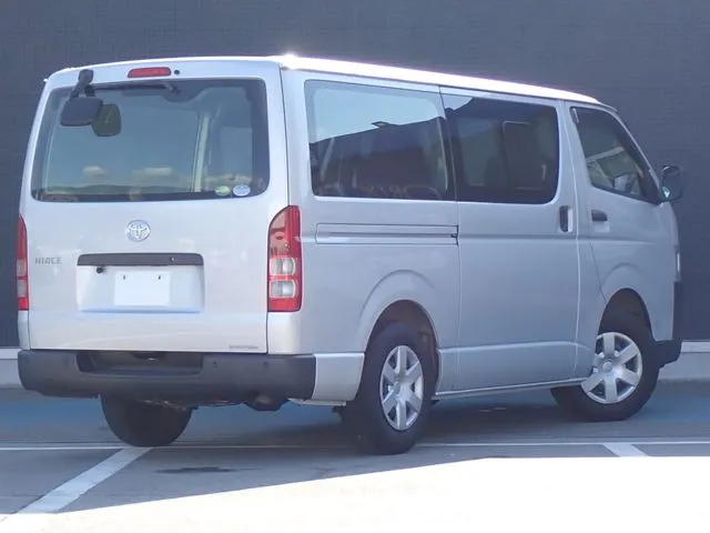 トヨタ　ハイエースバン　１．１５ｔ　２ＷＤ