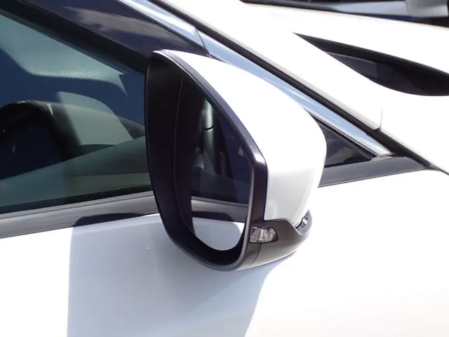 マツダ MAZDA3 セダン