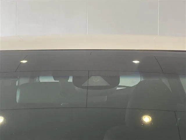 シャトル ハイブリッド(ホンダ)の車両写真