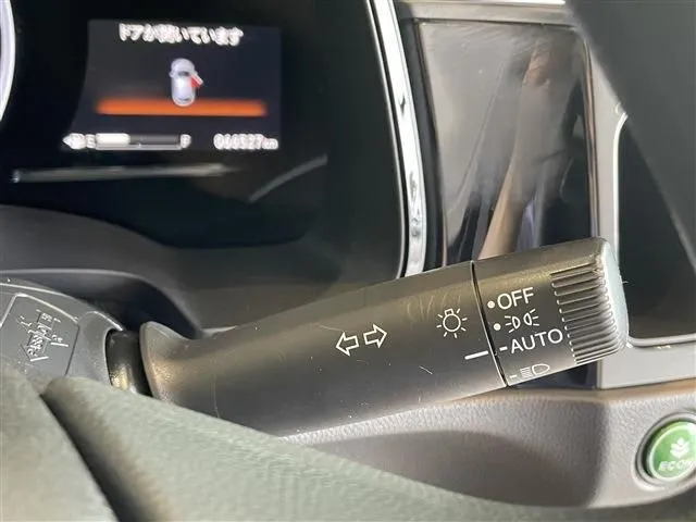 シャトル ハイブリッド(ホンダ)の車両写真