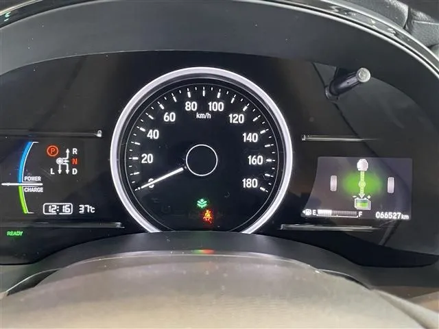 シャトル ハイブリッド(ホンダ)の車両写真