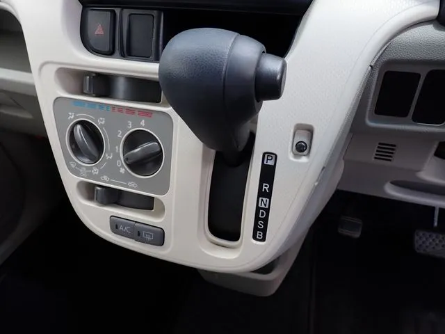 ダイハツ ムーヴ 4WD