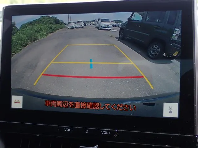 トヨタ カローラ セダン ハイブリッド 4WD