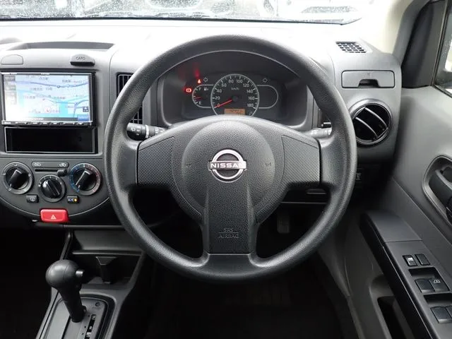 ニッサン　ＮＶ１５０　ＡＤ　２ＷＤ