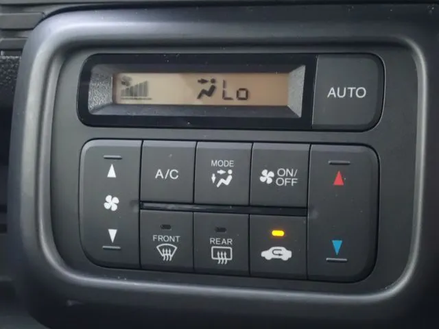 N-VAN 4WD(ホンダ)の車両写真