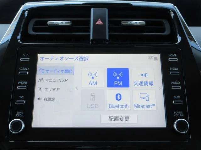 トヨタ プリウス 4WD