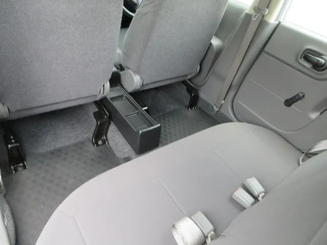 ニッサン NV150 AD 4WD