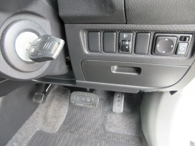 ニッサン NV150 AD 4WD