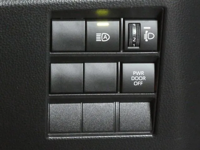 ノア(トヨタ)の車両写真