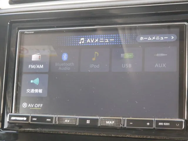 シャトル ハイブリッド(ホンダ)の車両写真