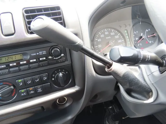 ボンゴトラック 1.15t 2WD(マツダ)の車両写真