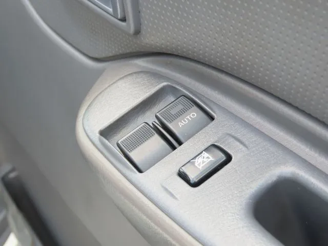 ボンゴトラック 1.15t 2WD(マツダ)の車両写真