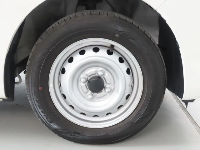 ミラ イース(ダイハツ)の車両写真