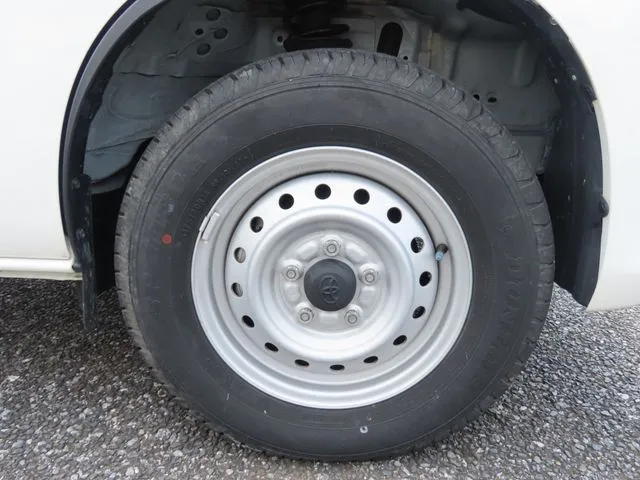 タウンエーストラック 4WD(トヨタ)の車両写真