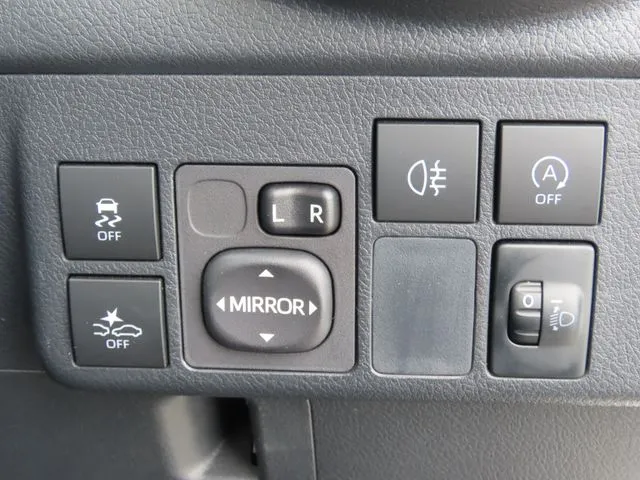 タウンエーストラック 4WD(トヨタ)の車両写真