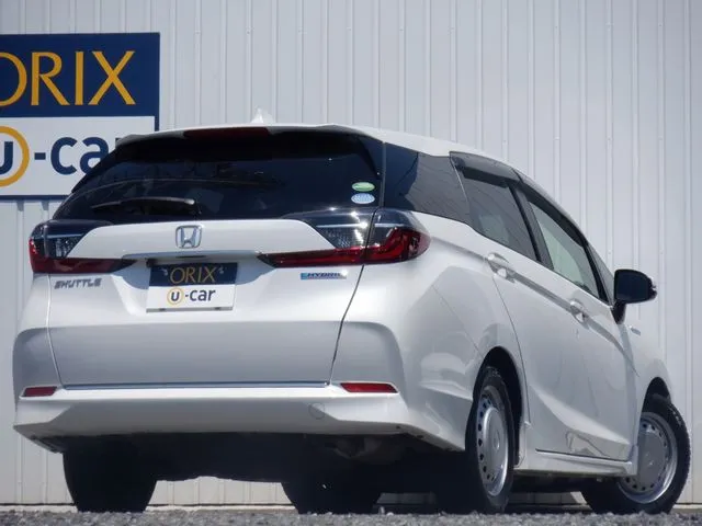 シャトル ハイブリッド(ホンダ)の車両写真