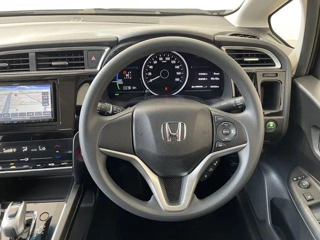 ホンダ シャトル ハイブリッド
