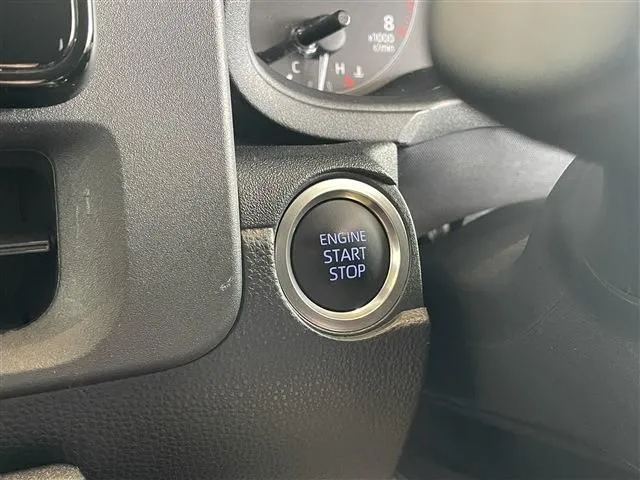 シエンタ(トヨタ)の車両写真