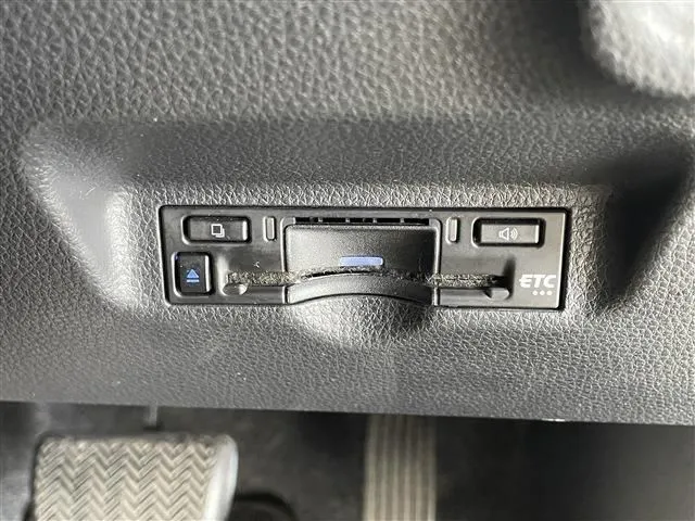 シエンタ(トヨタ)の車両写真