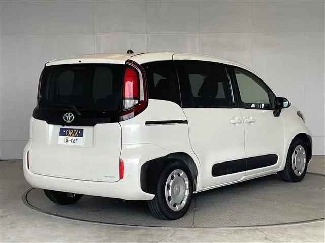 シエンタ(トヨタ)の車両写真