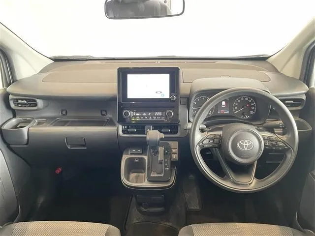 シエンタ(トヨタ)の車両写真