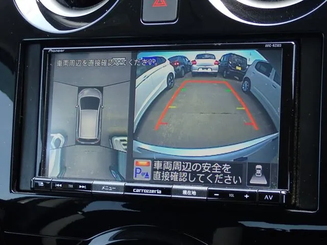 ニッサン　ノート