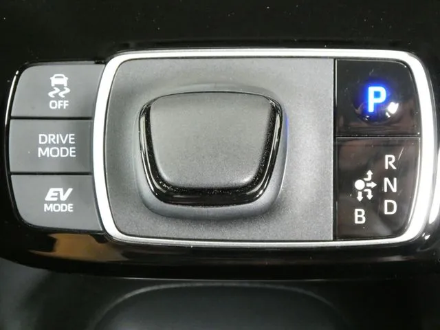 アクア（トヨタ）の車両写真