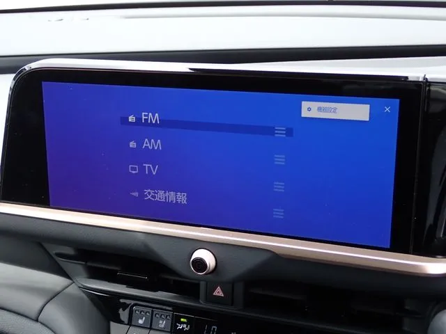 クラウン　スポーツ（トヨタ）の車両写真