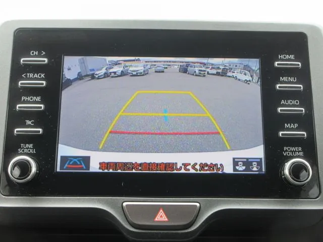 ヤリス ハイブリッド(トヨタ)の車両写真