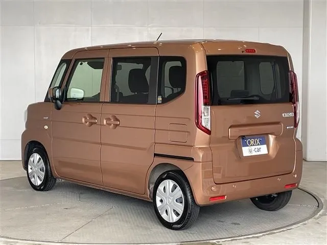 スペーシア(スズキ)の車両写真