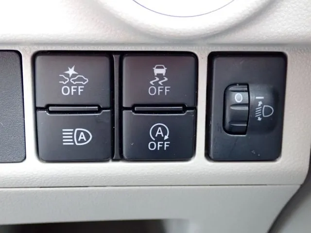 ムーヴ(ダイハツ)の車両写真