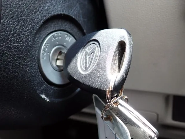 ムーヴ(ダイハツ)の車両写真