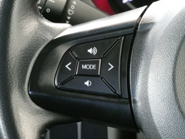 ムーヴ(ダイハツ)の車両写真